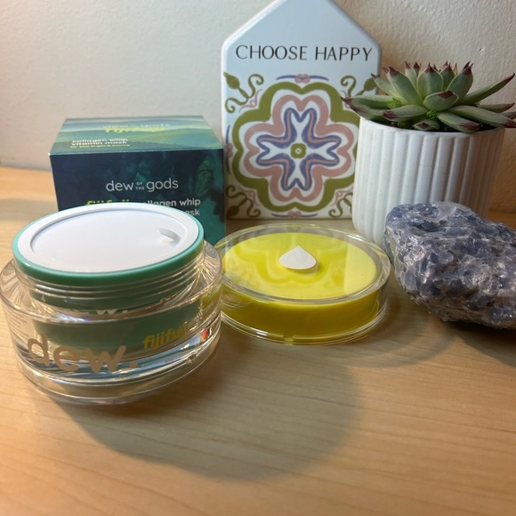 Dew of the Gods Fijifuji Collagen Whip Vitamin Mask NEW - Picture 2 of 3